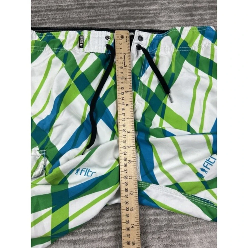 FLTR Shorts Mens 33 Multicolor Board Swim Trunks‎ Pockets Drawstring Outdoors